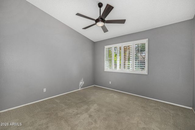 801 E ACOMA Drive, Phoenix, AZ 85022