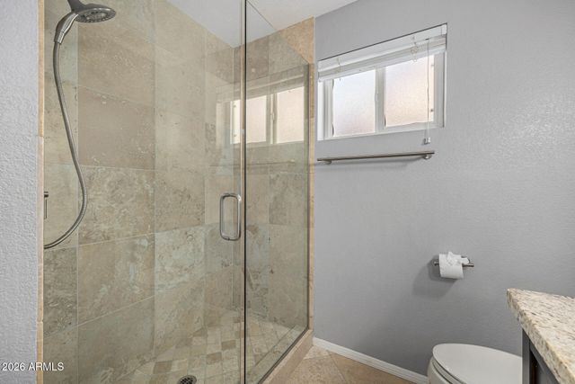 801 E ACOMA Drive, Phoenix, AZ 85022