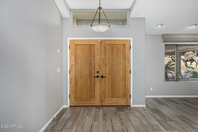 801 E ACOMA Drive, Phoenix, AZ 85022