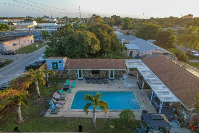 714 NW 7th Street, Boynton Beach, FL 33426