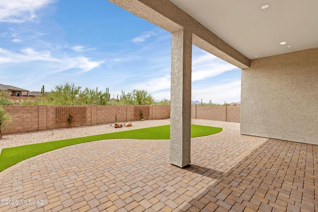14760 N Blue Juniper Lane, Marana, AZ 85658