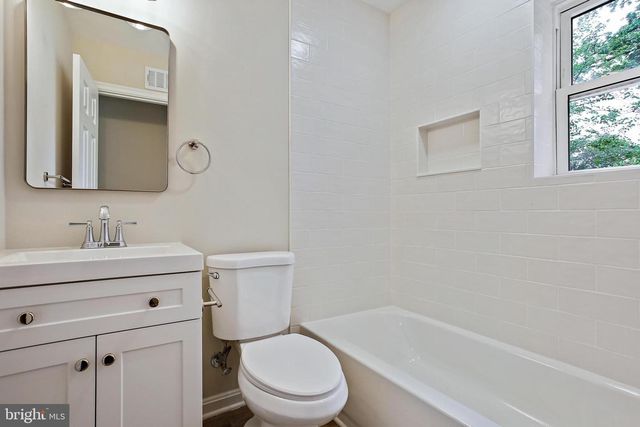 5210 57TH AVENUE, Hyattsville, MD 20781