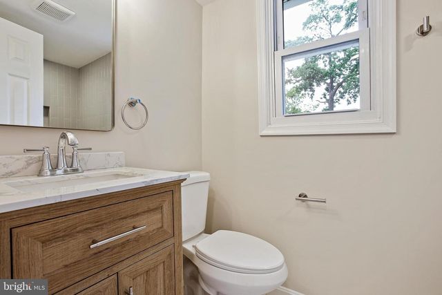 5210 57TH AVENUE, Hyattsville, MD 20781