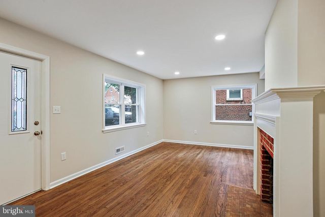 5210 57TH AVENUE, Hyattsville, MD 20781