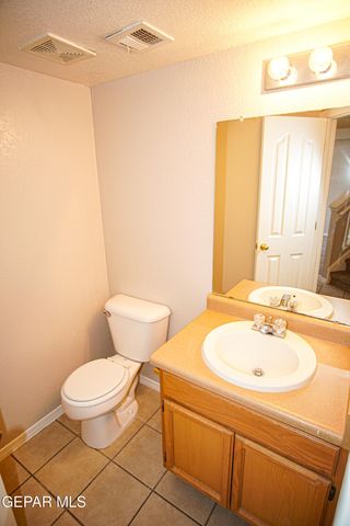 817 DAKOTA RIVER Avenue, El Paso, TX 79932