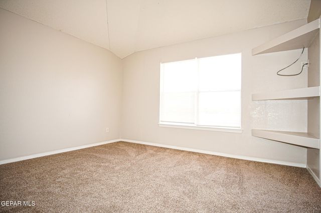 817 DAKOTA RIVER Avenue, El Paso, TX 79932