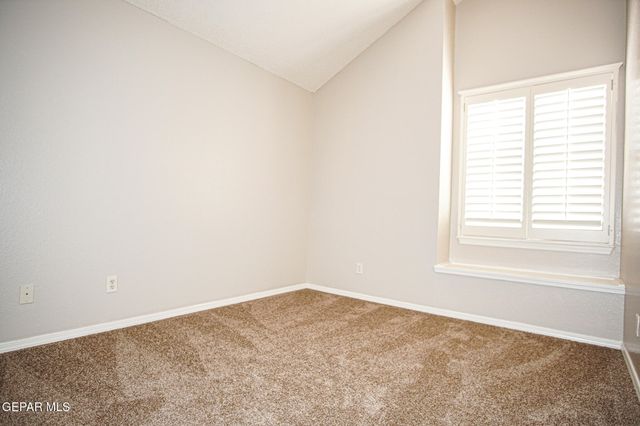 817 DAKOTA RIVER Avenue, El Paso, TX 79932