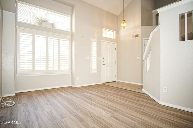 817 DAKOTA RIVER Avenue, El Paso, TX 79932