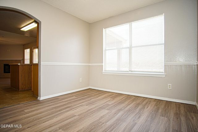 817 DAKOTA RIVER Avenue, El Paso, TX 79932