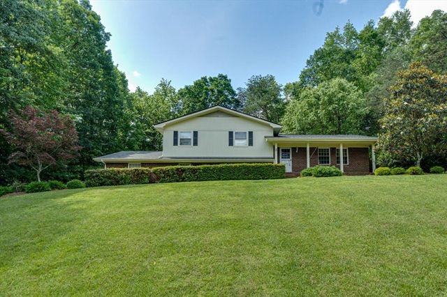 2203 Mathis Lane, Dalton, GA 30720