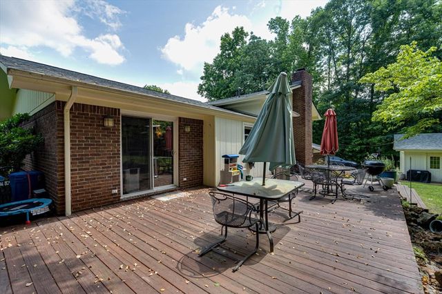 2203 Mathis Lane, Dalton, GA 30720