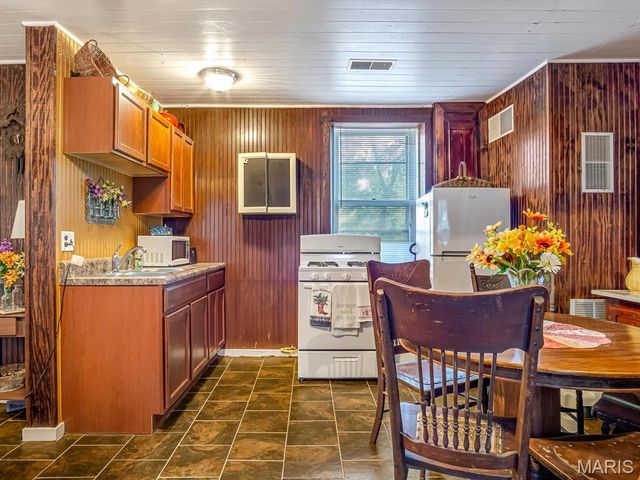 3565 Kk Road, Waterloo, IL 62298