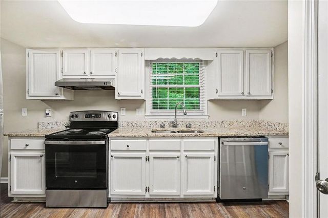 7317 Deerwood Drive, Riverdale, GA 30296