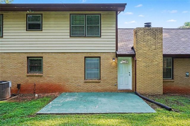 7317 Deerwood Drive, Riverdale, GA 30296