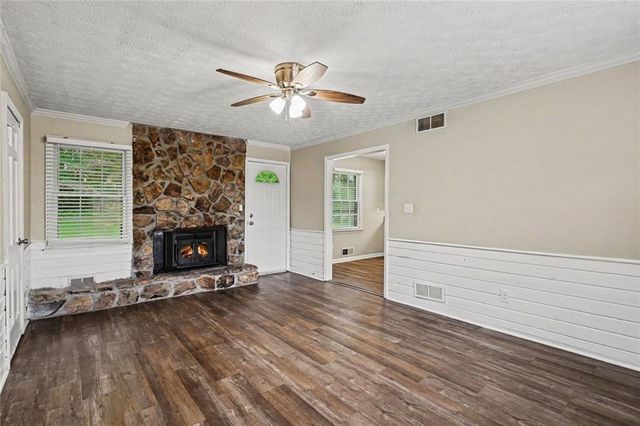 7317 Deerwood Drive, Riverdale, GA 30296