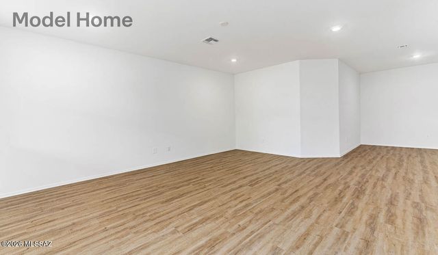 8650 W Soaptree Yucca Place, Marana, AZ 85653