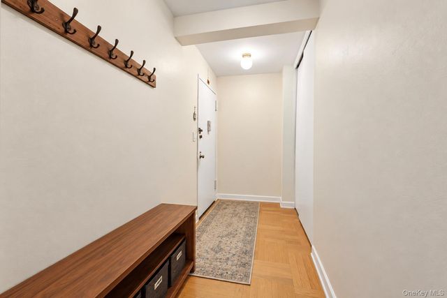 3901 Independence Avenue 4F, Bronx, NY 10463