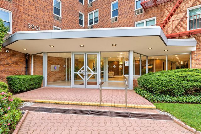 3901 Independence Avenue 4F, Bronx, NY 10463