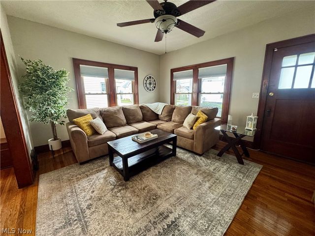 10606 Langton Avenue, Garfield Heights, OH 44125