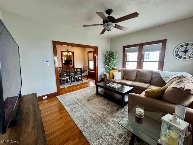 10606 Langton Avenue, Garfield Heights, OH 44125