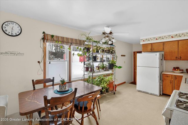 3187 S Canfield Road, Eaton Rapids, MI 48827