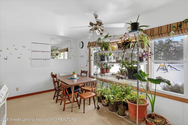 3187 S Canfield Road, Eaton Rapids, MI 48827