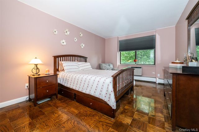 1101 Midland Avenue 210, Bronxville, NY 10708