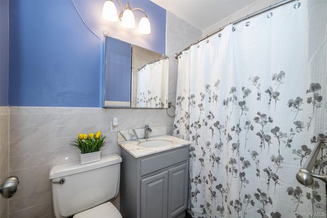 1101 Midland Avenue 210, Bronxville, NY 10708