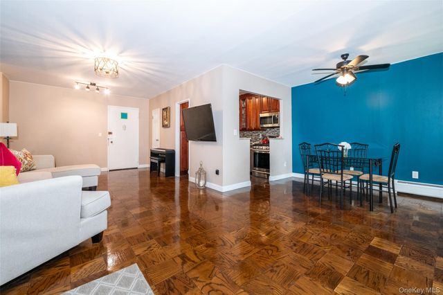 1101 Midland Avenue 210, Bronxville, NY 10708