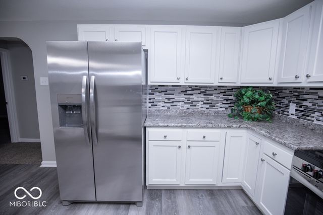 9060 N County Road 740 E, Butlerville, IN 47223