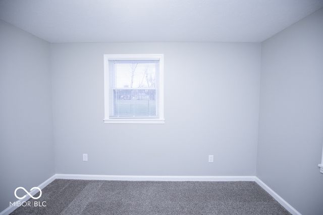 9060 N County Road 740 E, Butlerville, IN 47223