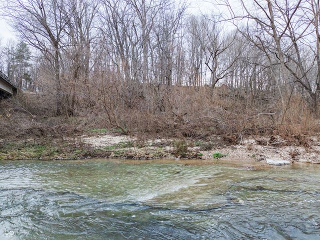 9060 N County Road 740 E, Butlerville, IN 47223