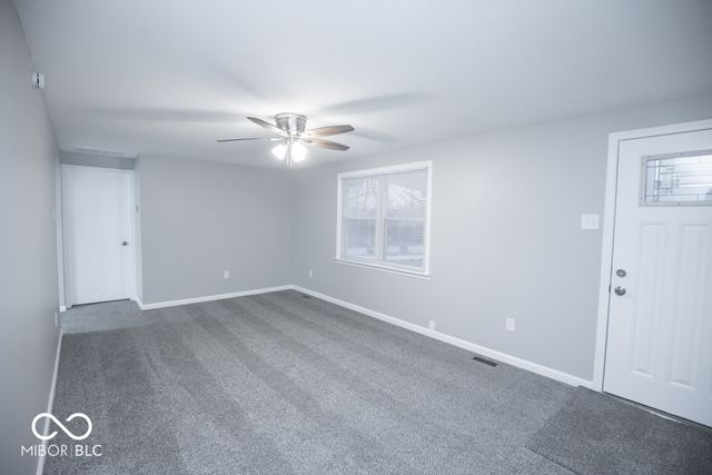 9060 N County Road 740 E, Butlerville, IN 47223