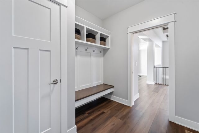 2860 NW Brookside Drive, Grimes, IA 50111