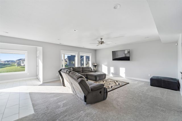 2860 NW Brookside Drive, Grimes, IA 50111