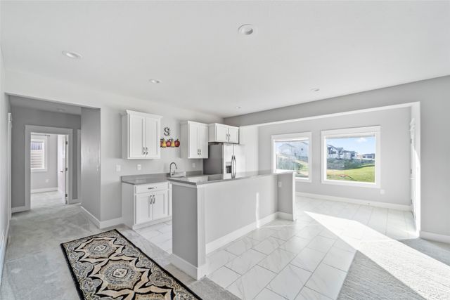 2860 NW Brookside Drive, Grimes, IA 50111