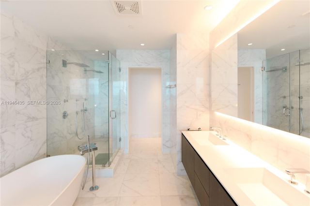 6901 Collins Ave 901, Miami Beach, FL 33141