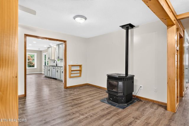 129 Melton Lane, Monterey, TN 38574