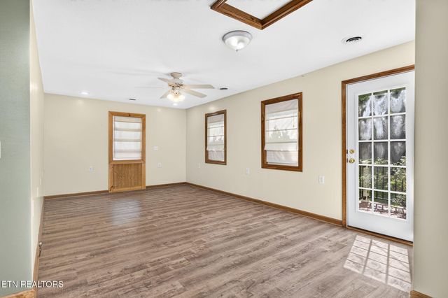129 Melton Lane, Monterey, TN 38574