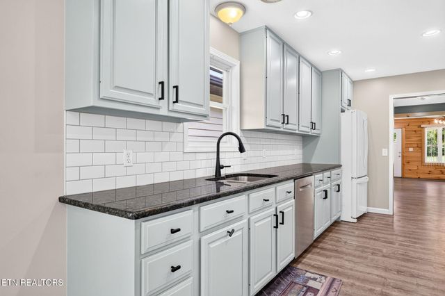 129 Melton Lane, Monterey, TN 38574