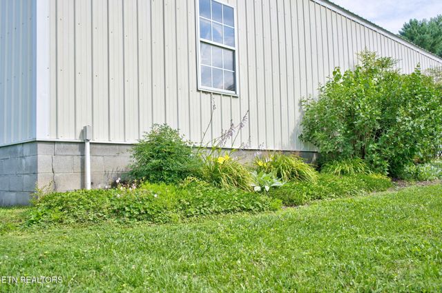 129 Melton Lane, Monterey, TN 38574