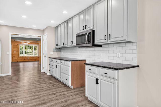 129 Melton Lane, Monterey, TN 38574