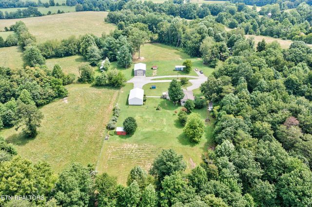 129 Melton Lane, Monterey, TN 38574