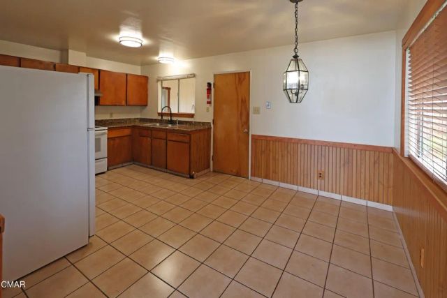 372 S Whipple Street, Fort Bragg, CA 95437
