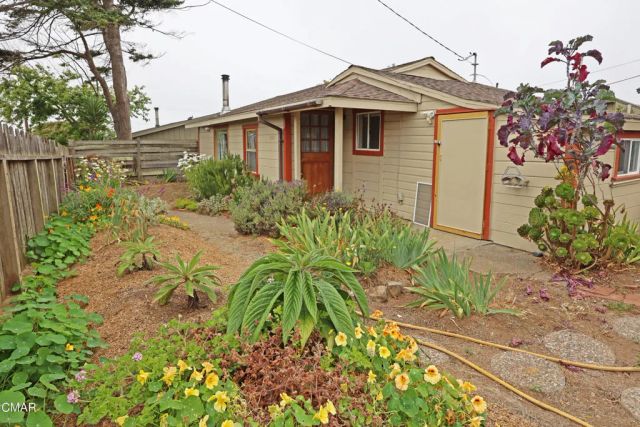372 S Whipple Street, Fort Bragg, CA 95437