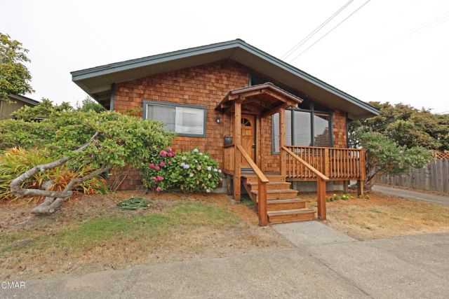 372 S Whipple Street, Fort Bragg, CA 95437