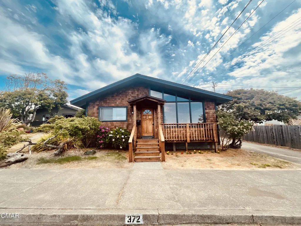 372 S Whipple Street, Fort Bragg, CA 95437