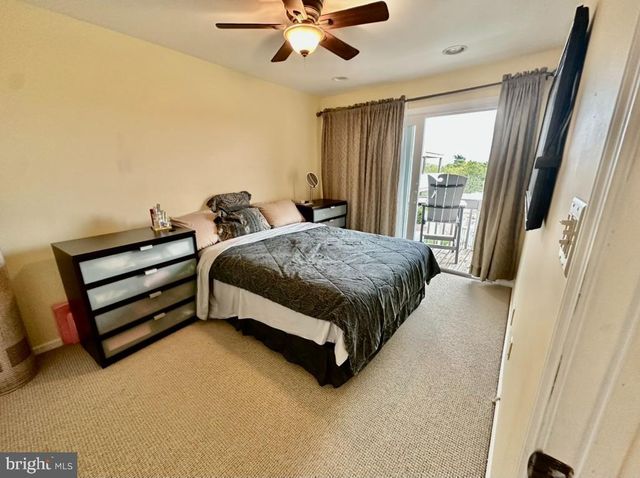 323 44TH STREET ##105, Brigantine, NJ 08203