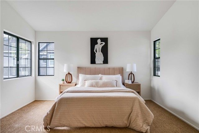 302 Monroe Court, Azusa, CA 91702