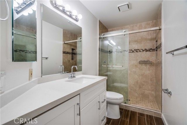 302 Monroe Court, Azusa, CA 91702